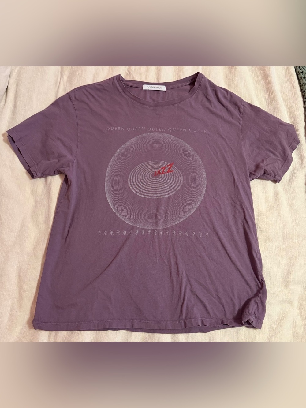 Daydreamer Mauve Short Sleeve Graphic Tee